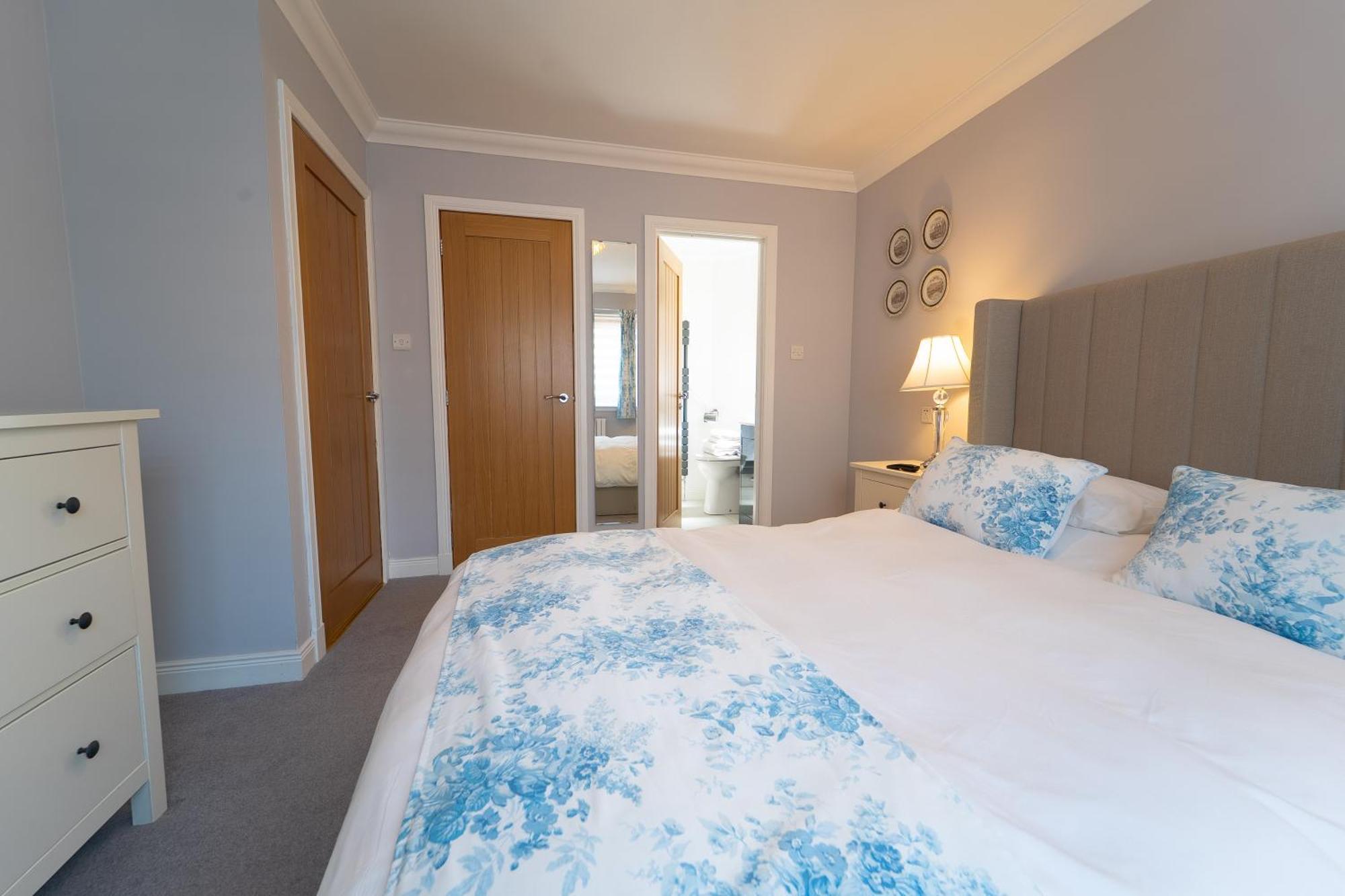 Self Cateringone Bedroom Apartment Fort William Extérieur photo